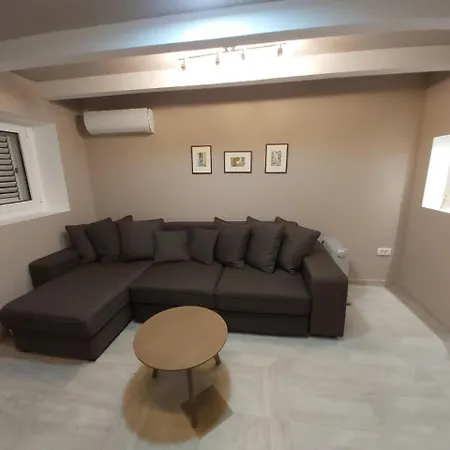 Magnolia Lux Biker's Friendly Apartment Budva